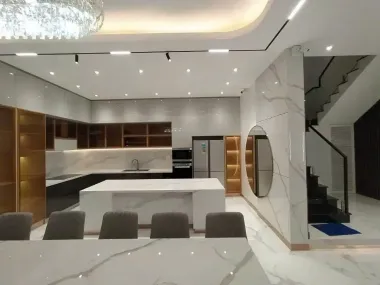 THI CÔNG LẮP ĐẶT ĐÁ TRỌN GÓI TẠI QUẢNG NGÃI – HUỲNH TÀI GRANITE